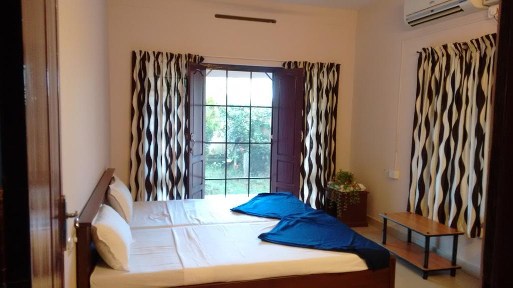 Indeevaram Apartments Kovalam Luaran gambar