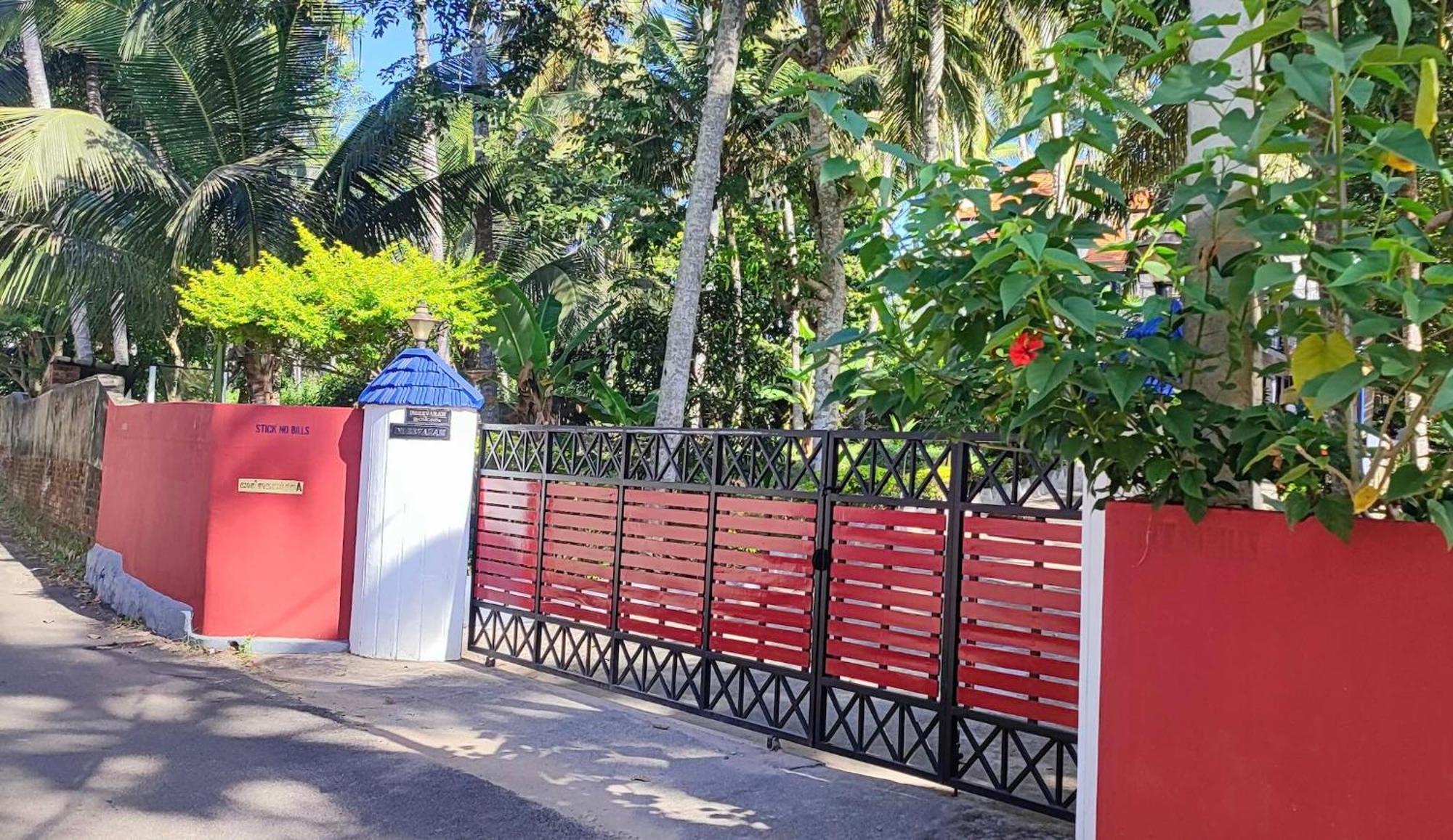 Indeevaram Apartments Kovalam Luaran gambar